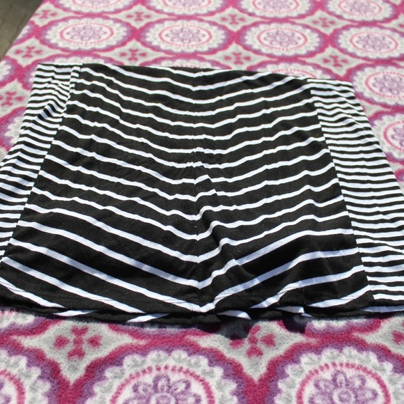 Miss Understood maxi skirt - Picture 3 of 4